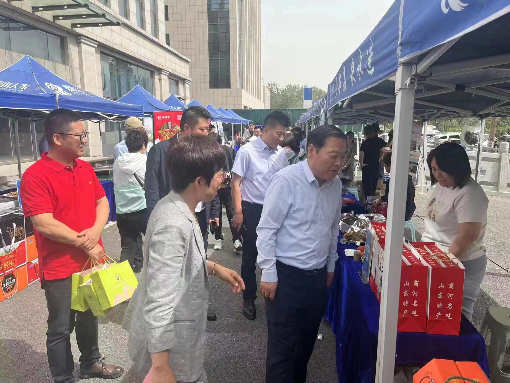 “泉在济南，泉是好品”泉水人家社区行暨山东（济南）预制菜产业园第二届美食精准 对接展销会隆重举行